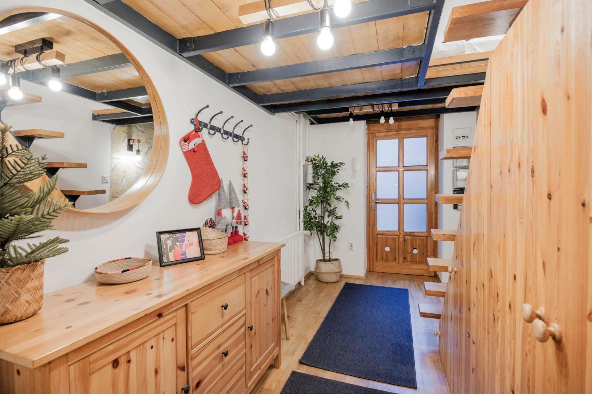 Wellness Wonderland: Garden, Sauna, Jacuzzi In Cbd بودابست المظهر الخارجي الصورة