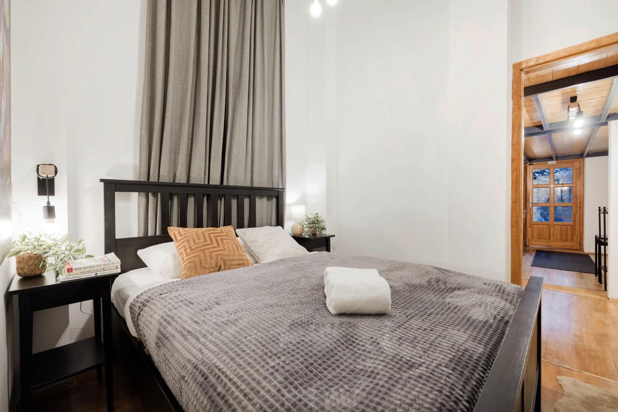 Wellness Wonderland: Garden, Sauna, Jacuzzi In Cbd بودابست المظهر الخارجي الصورة