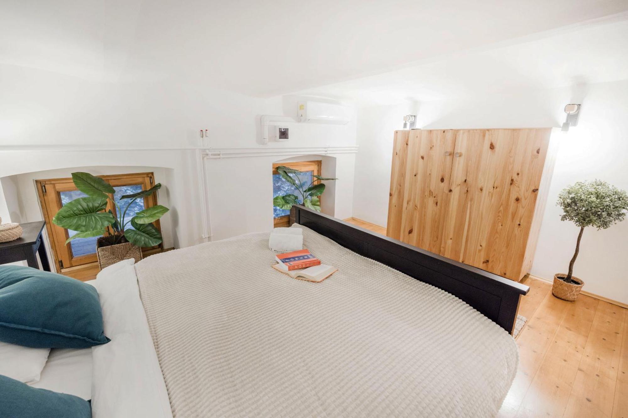 Wellness Wonderland: Garden, Sauna, Jacuzzi In Cbd بودابست المظهر الخارجي الصورة